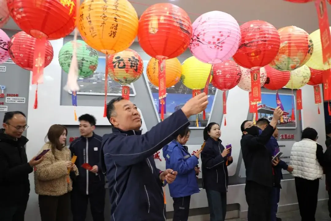 Yeniden Birleşme Baharın Sıcaklığını Kutluyor